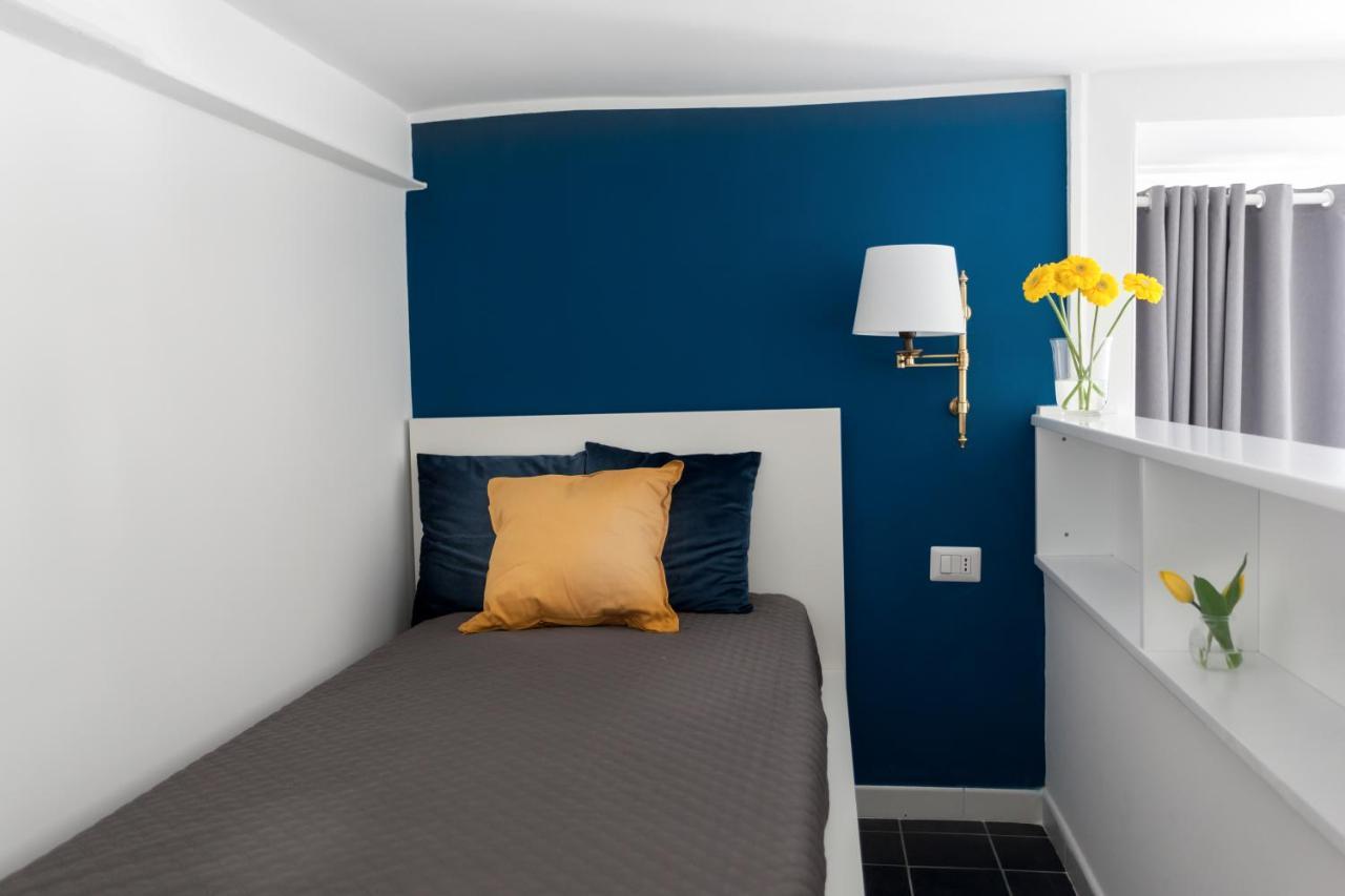 Manuela Apartments San Domenico Centro Storico ナポリ エクステリア 写真
